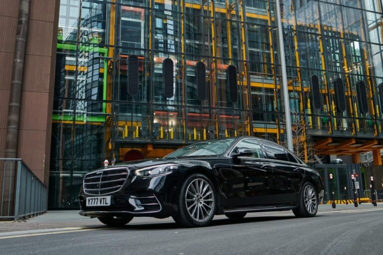 Traveler’s Companion: Investigating London Airport Taxi Service Features and Benefits London Airport Taxi Benefits