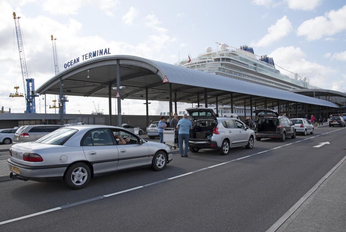 What are Southampton Cruise Port to London Airport Transportation Options